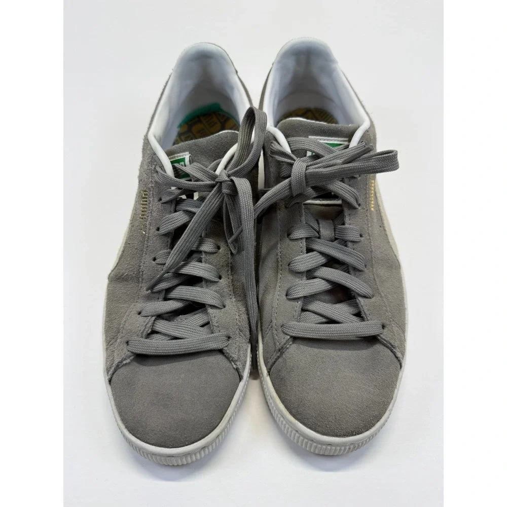 Puma Suede Classic XXI 374915-07 Mens Sneakers 10 Matte Gray White Lace Up Shoes